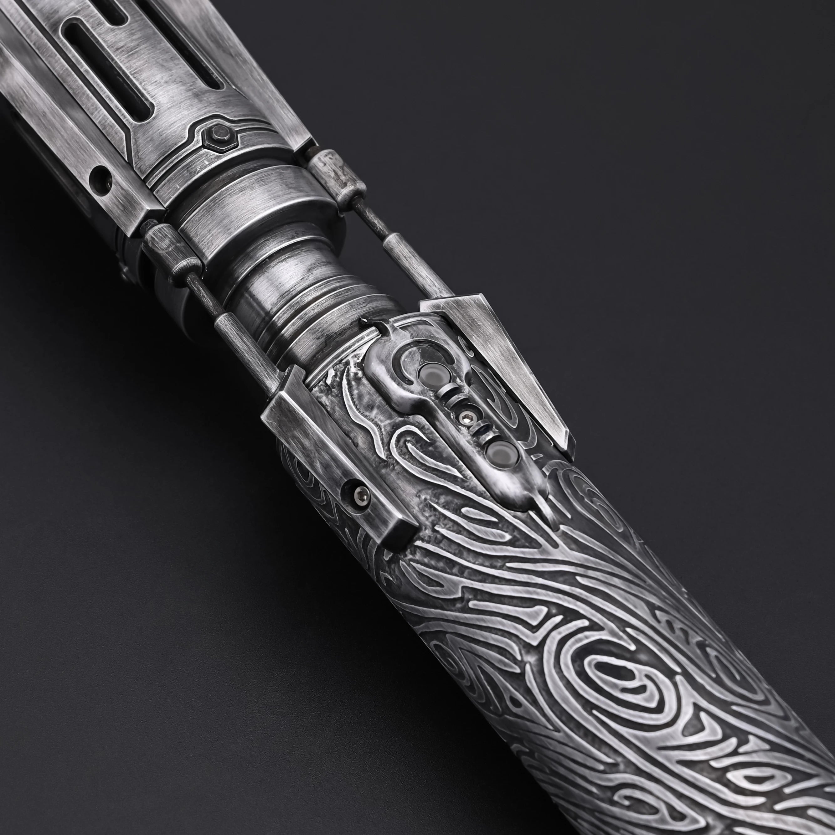Satele Single Bladed