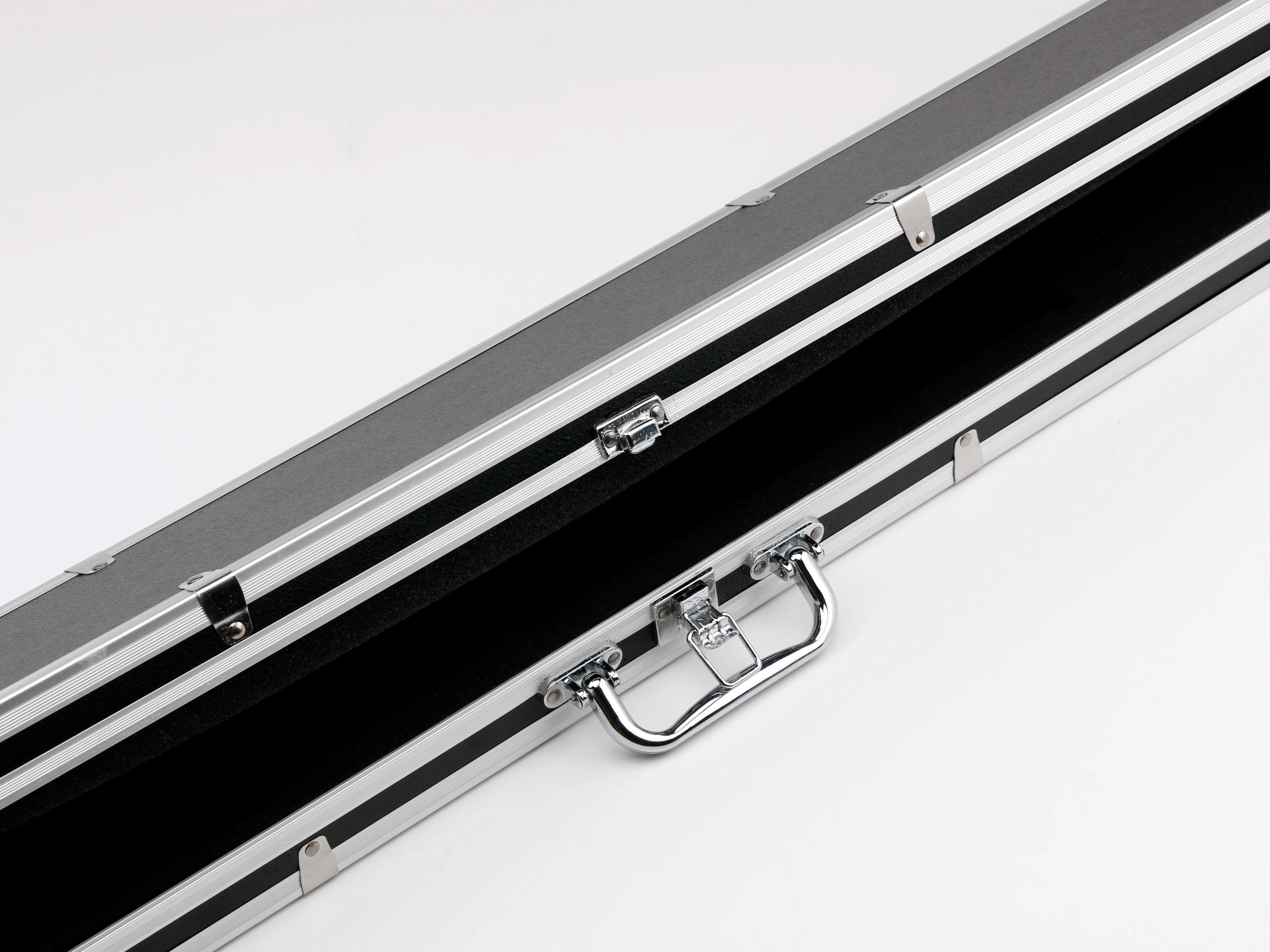 Saber Suitcase