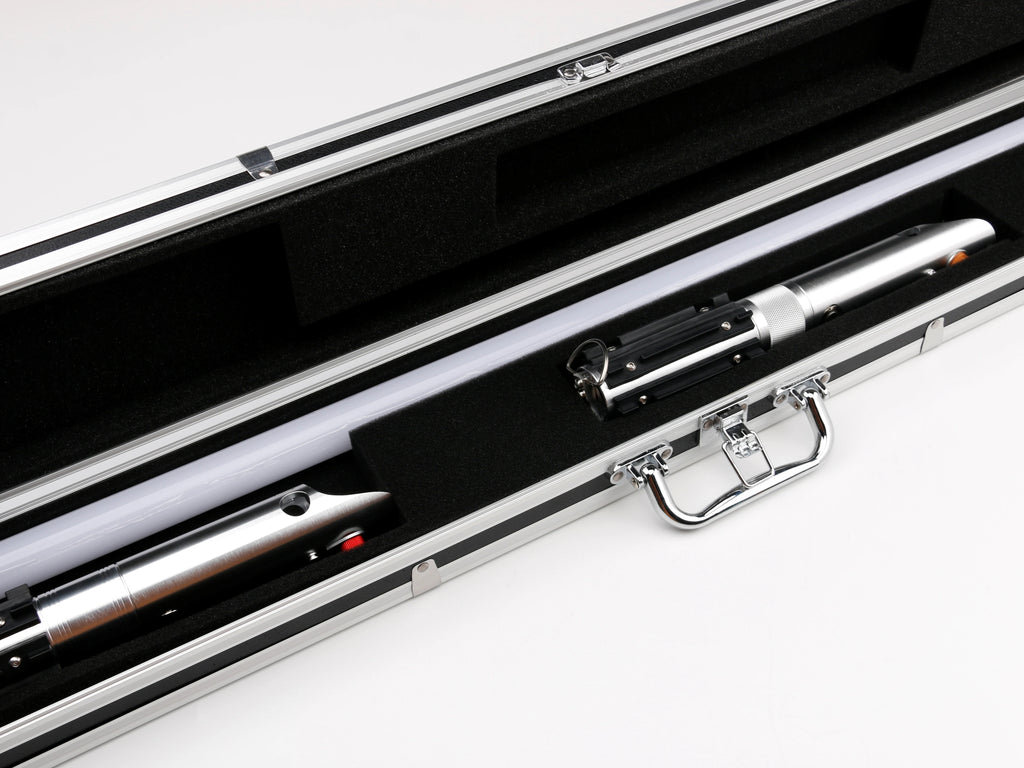 Saber Suitcase