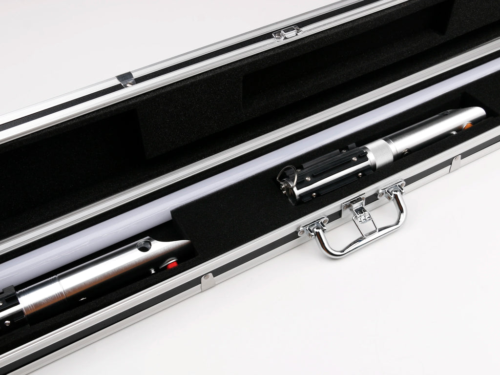Saber Suitcase