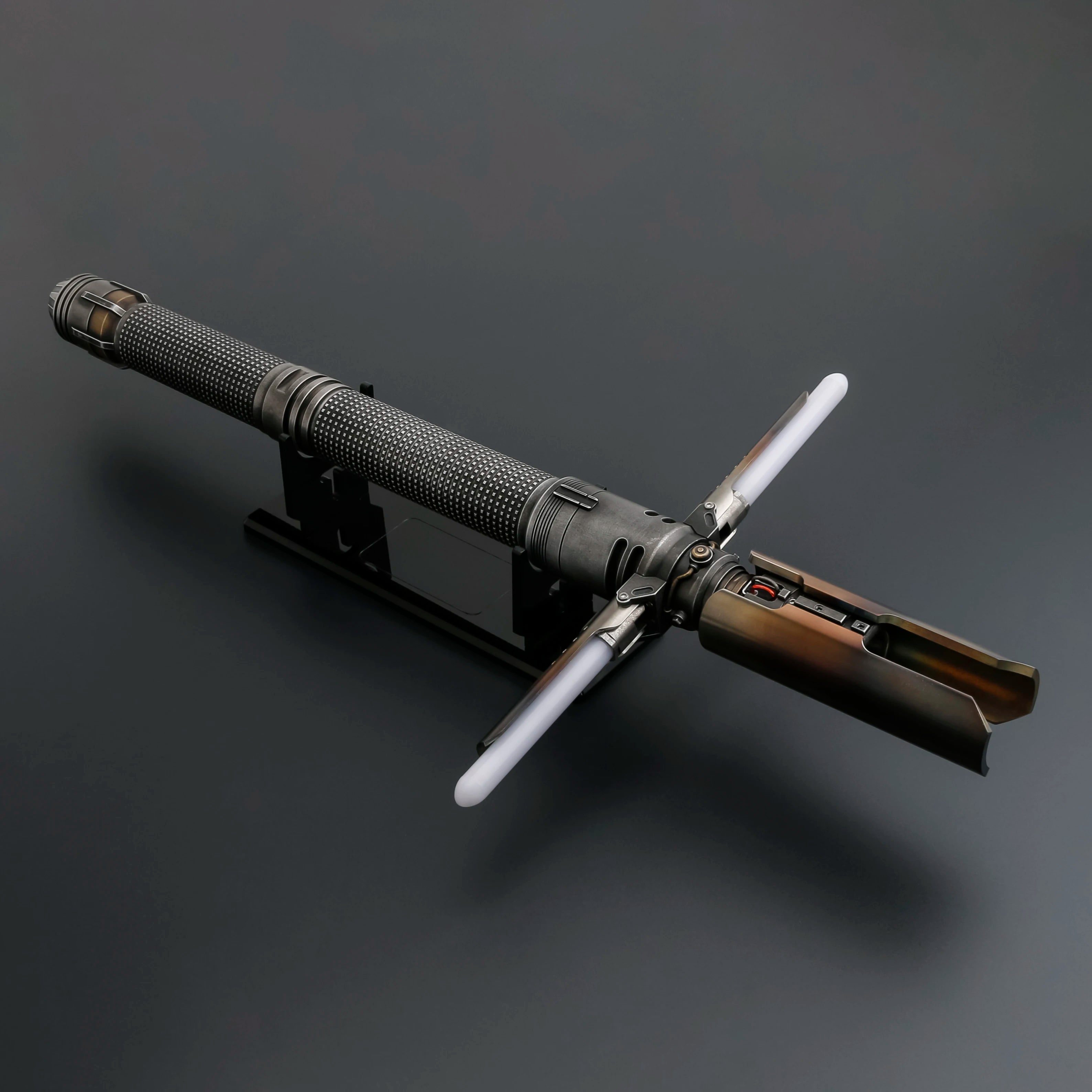 Cal Kestis Crossguard Weathered
